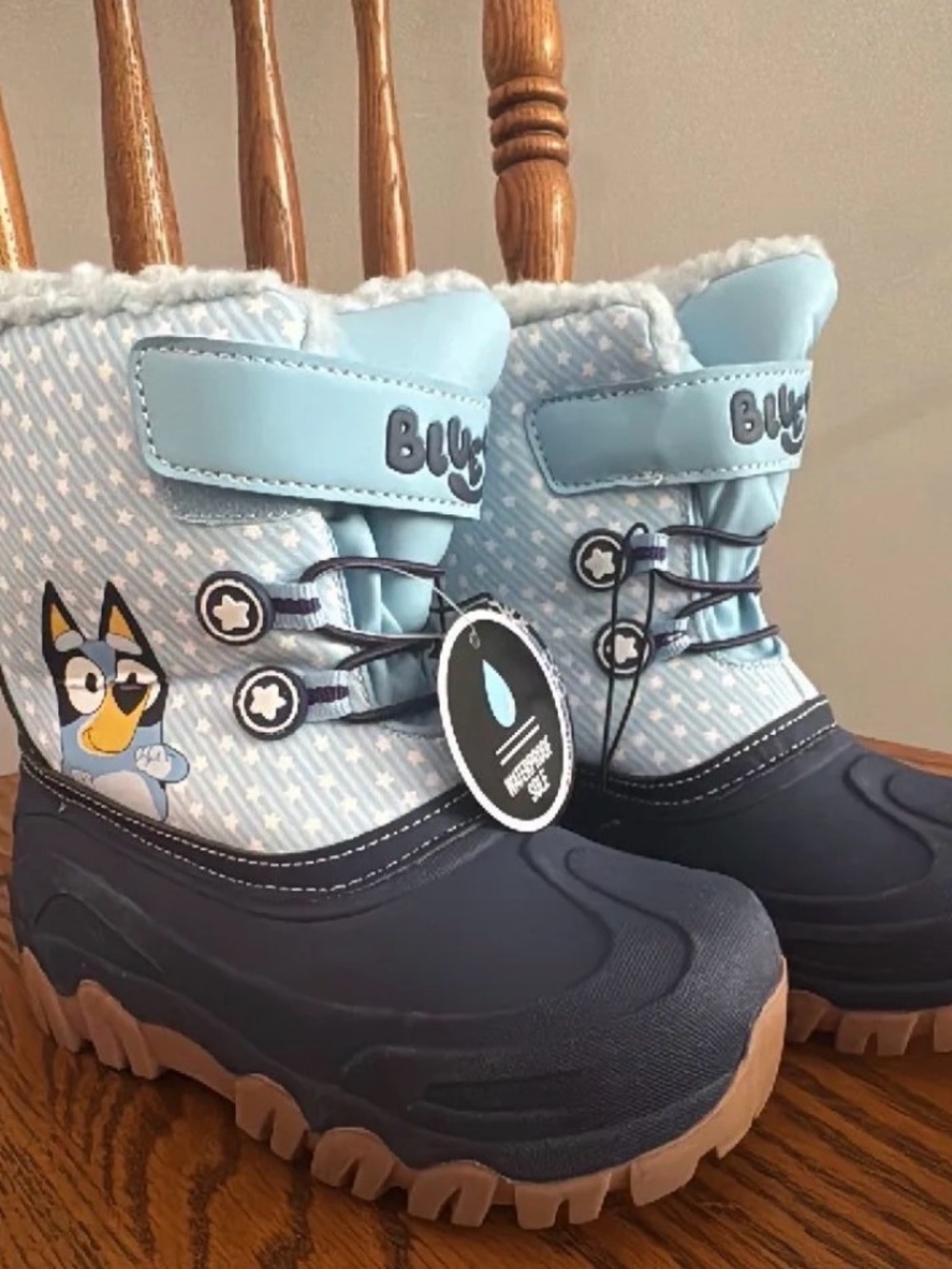 Bluey Kids' Light Blue and Navy Winter Snow Boots